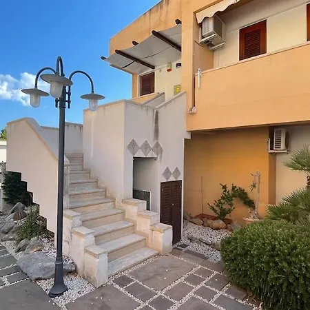 Apartment Con Giardino A Due Passi Dal Mare.