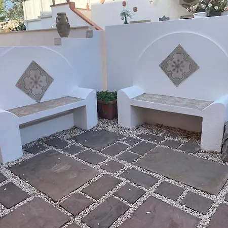 Apartment Con Giardino A Due Passi Dal Mare.